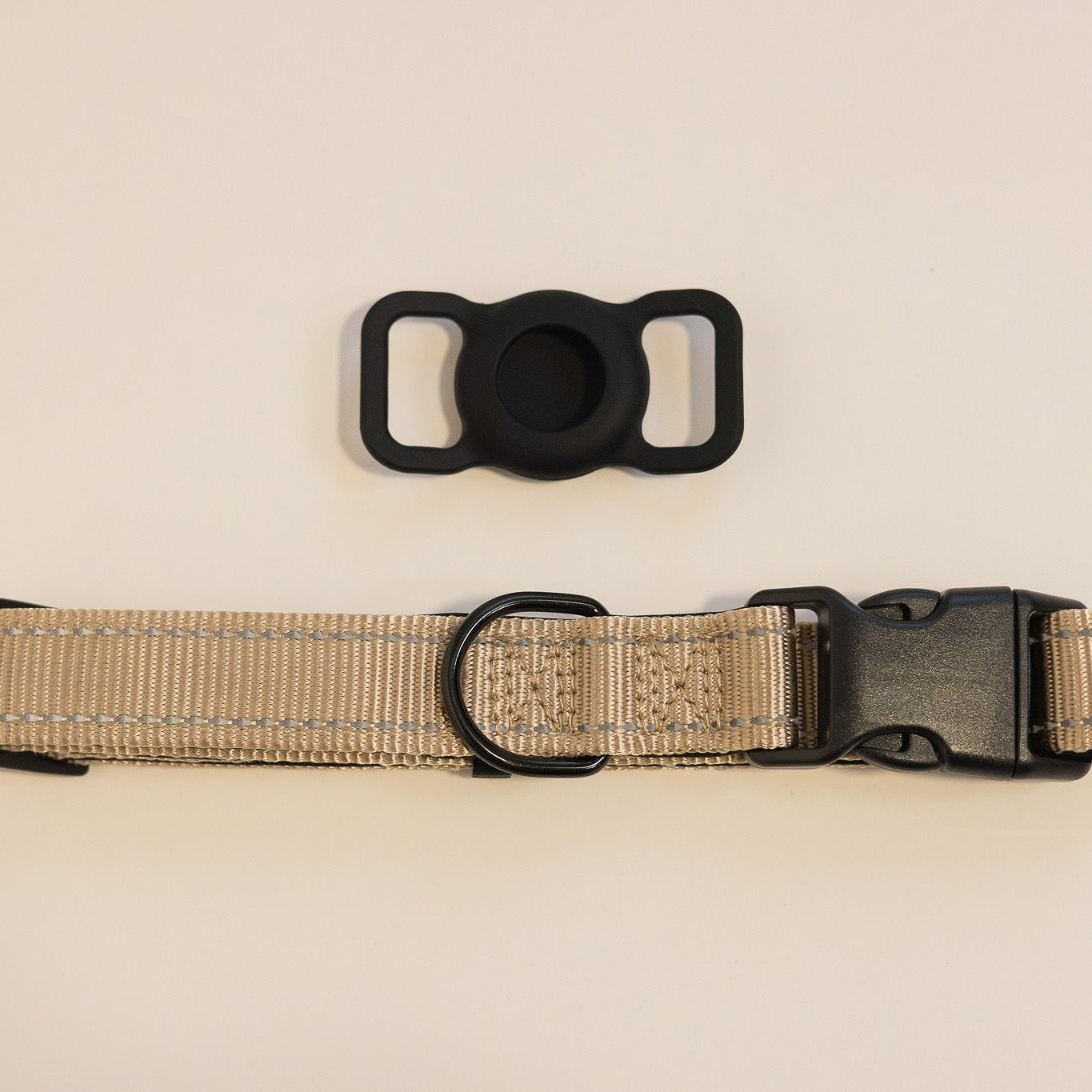 PackPup Co.™ Reflective AirTag Dog Collar